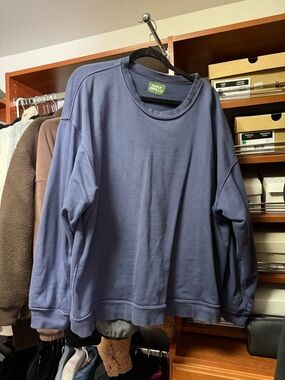 Daily Drills crewneck in navy